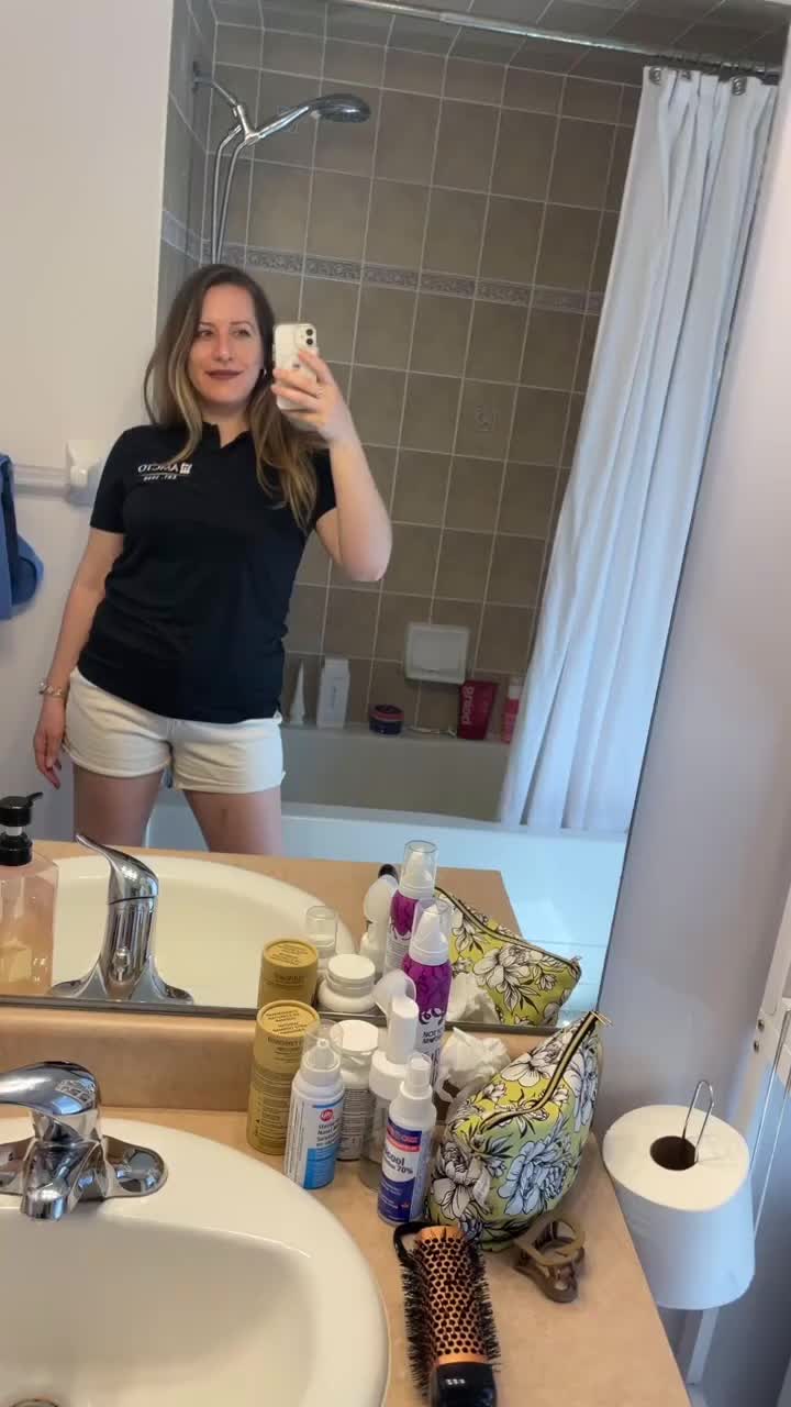 @SYLVIA KMIECIK