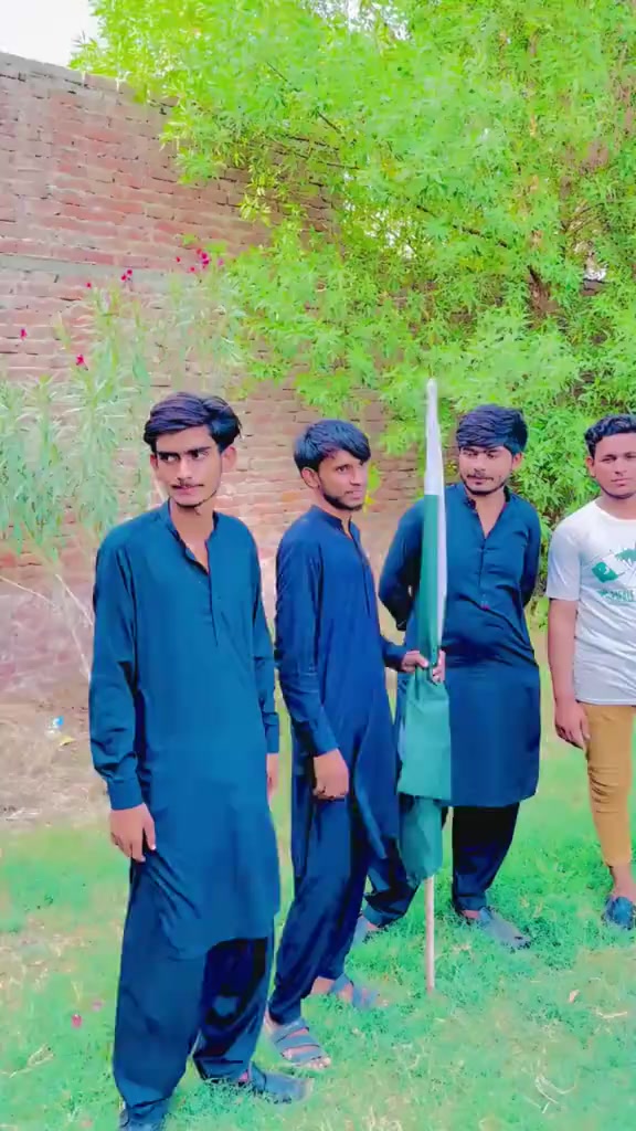 @❤️🩹🥺╾ ╾━╤デ╦︻Badsha🦅👑🦋
