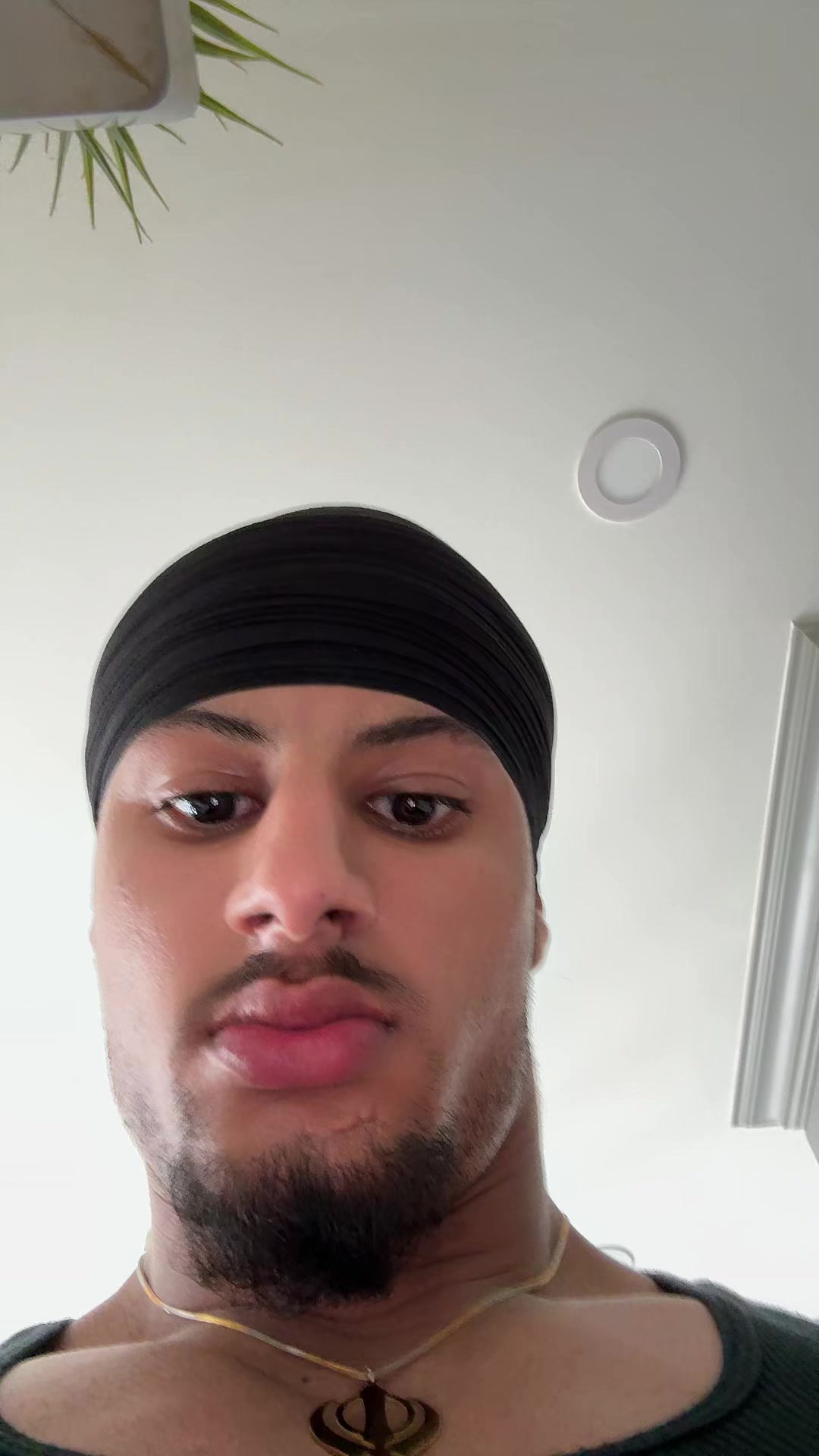 @Gs