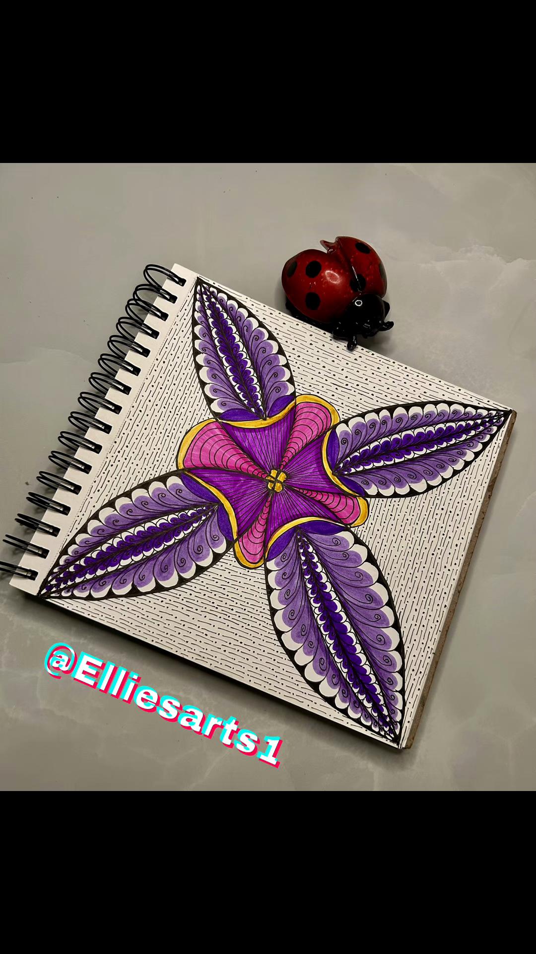 @๐ Elliesarts1 ๐