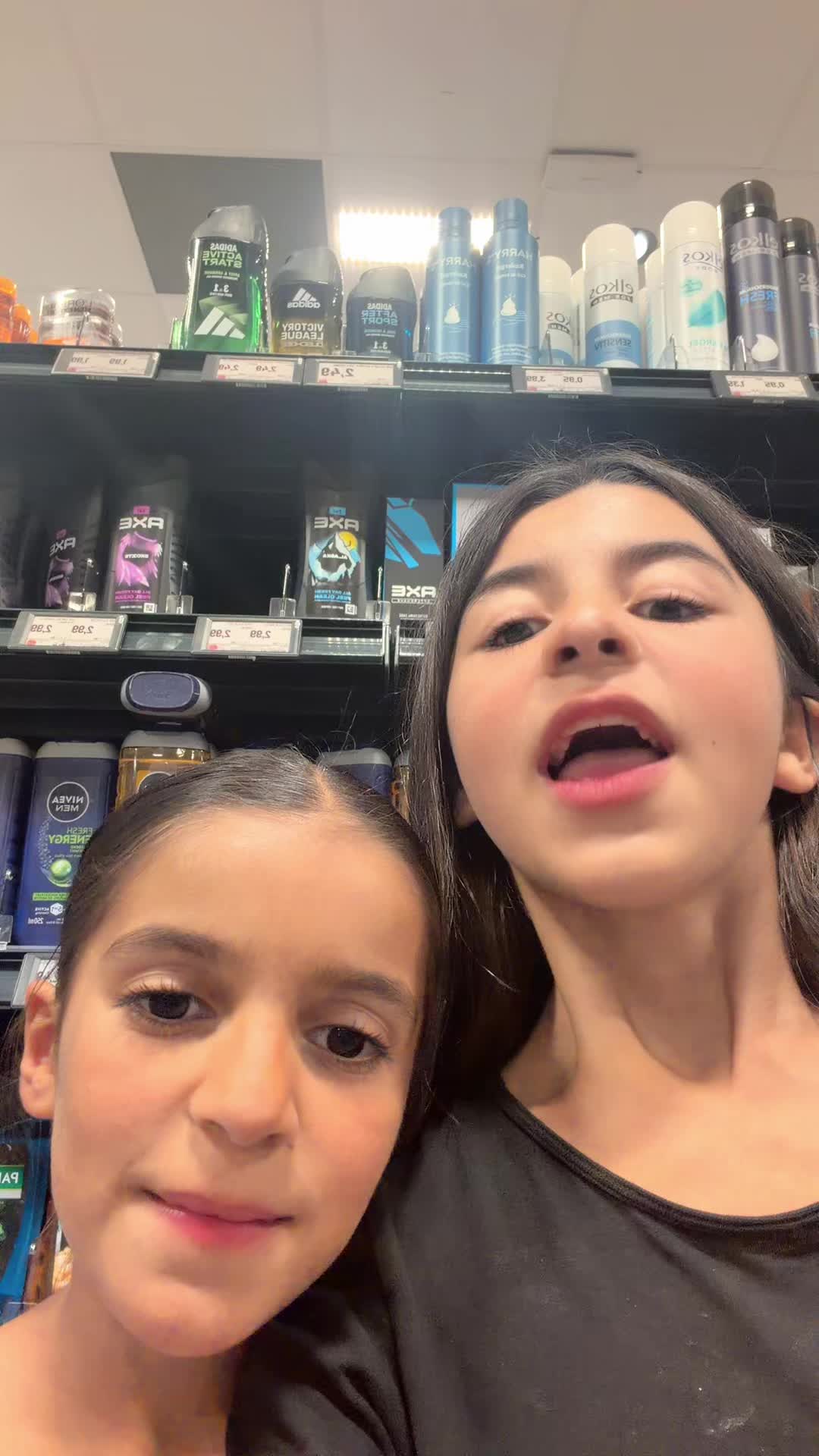 @best 3 Sisters 🦋🦋🦋