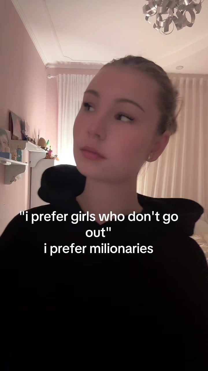 @sabina☾⋆