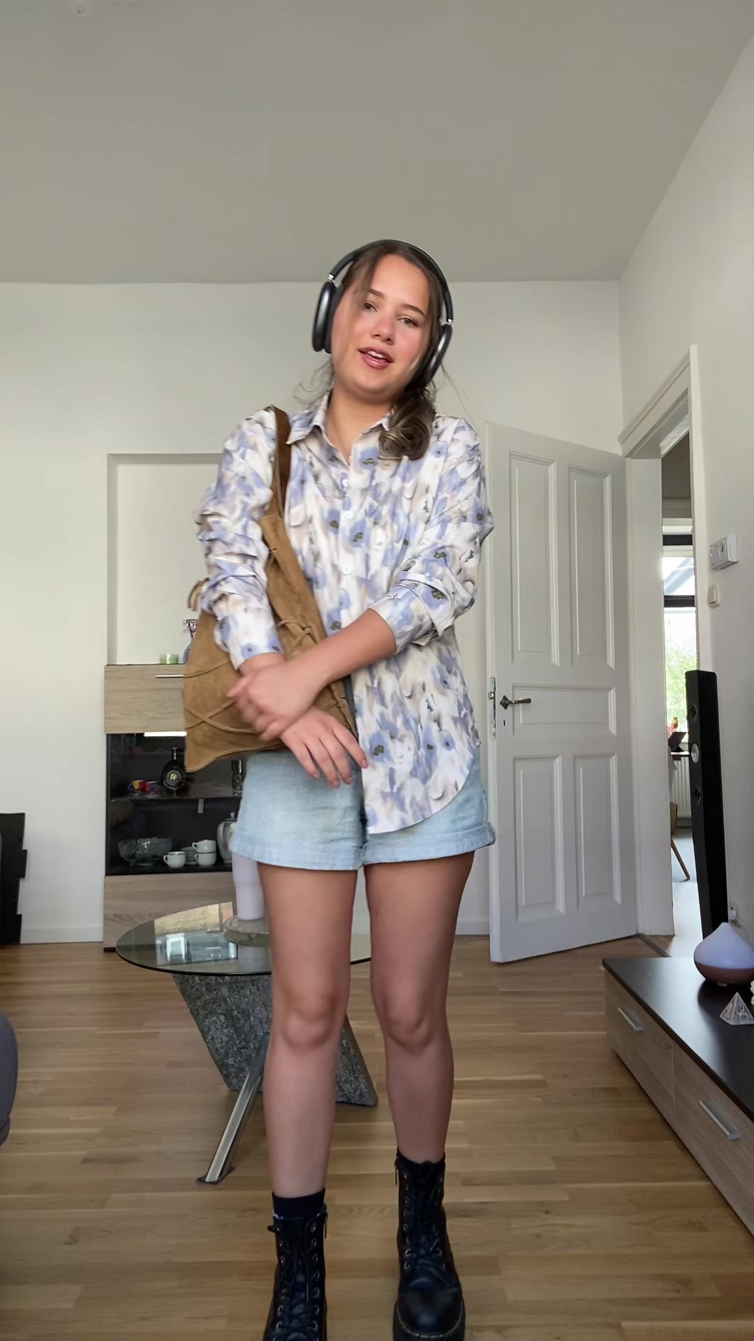 @leaa___127