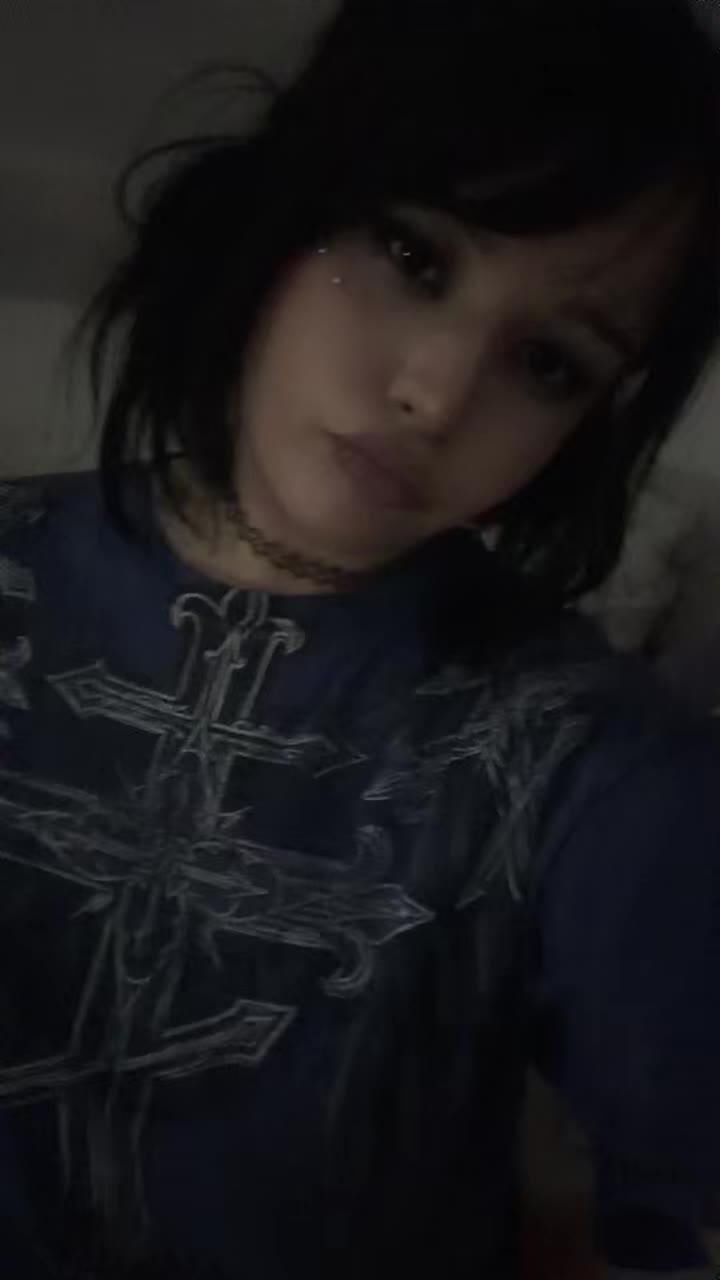 @leni ⊹ ࣪ ⋆