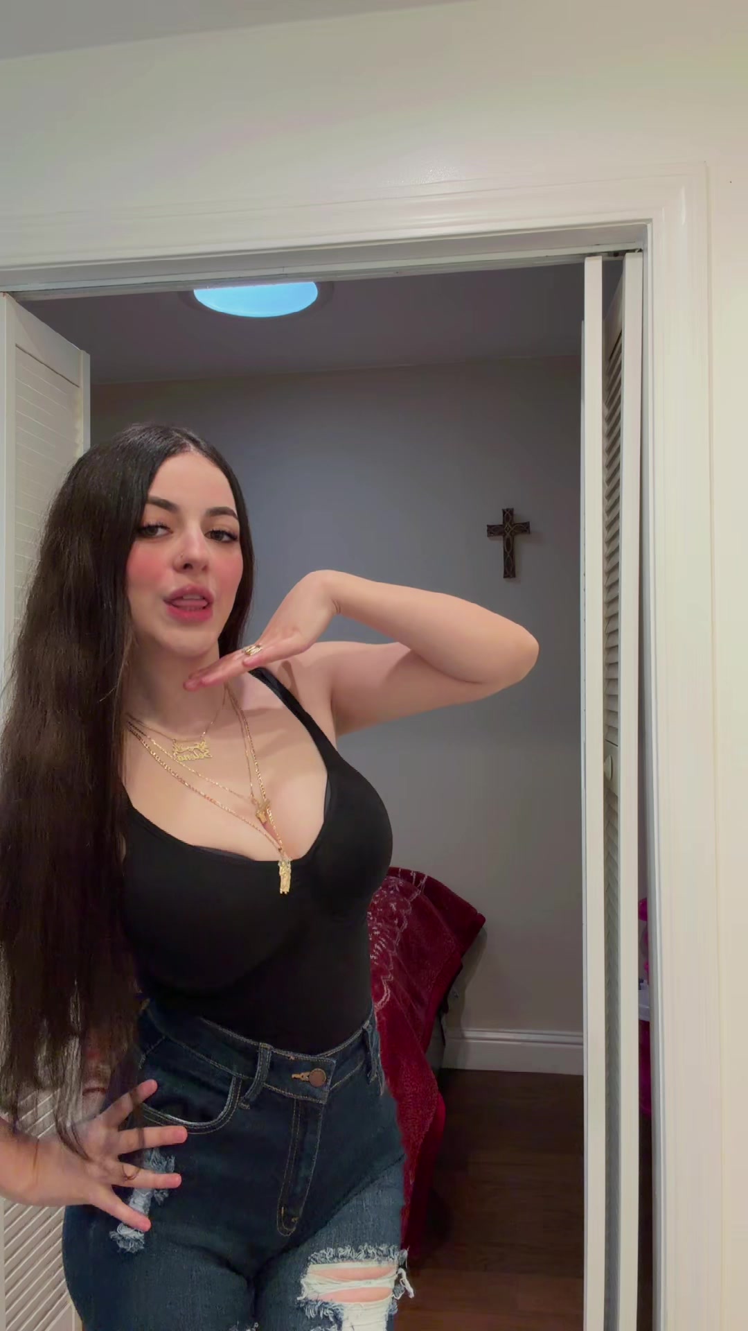 @Selena Moreno