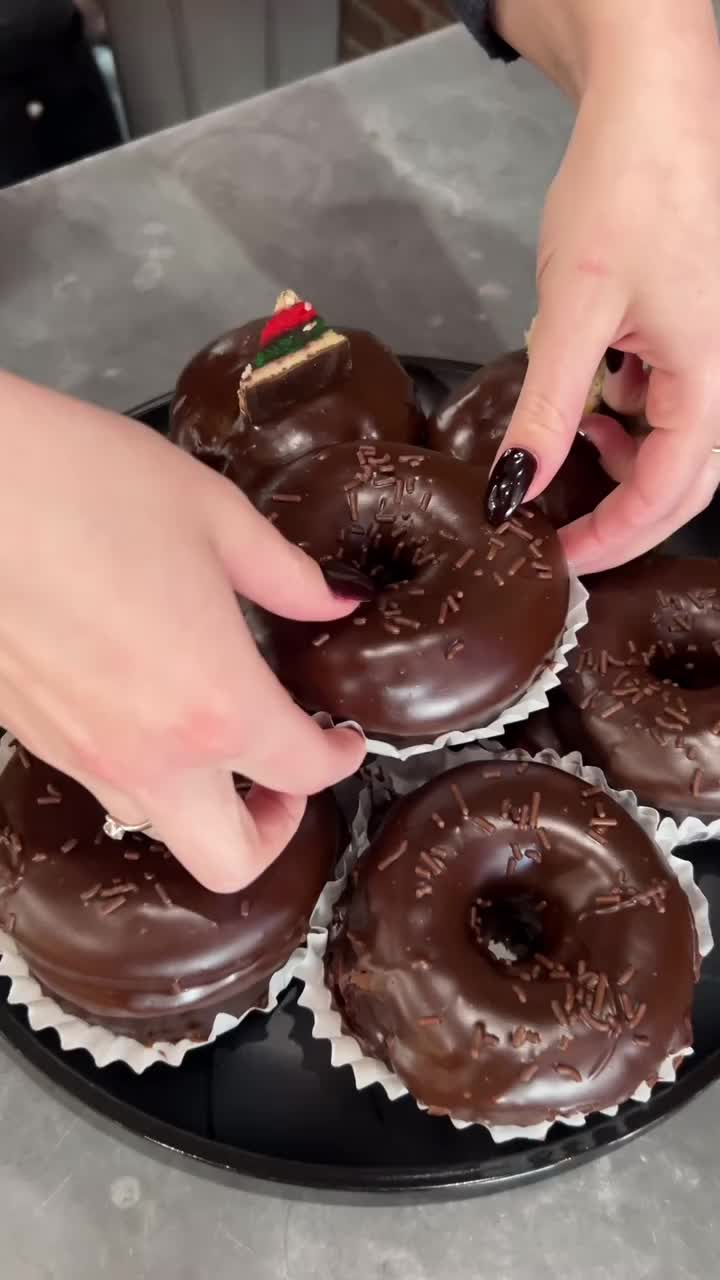 @Donuts Explorers