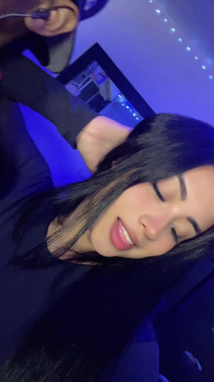 @izkatiuu