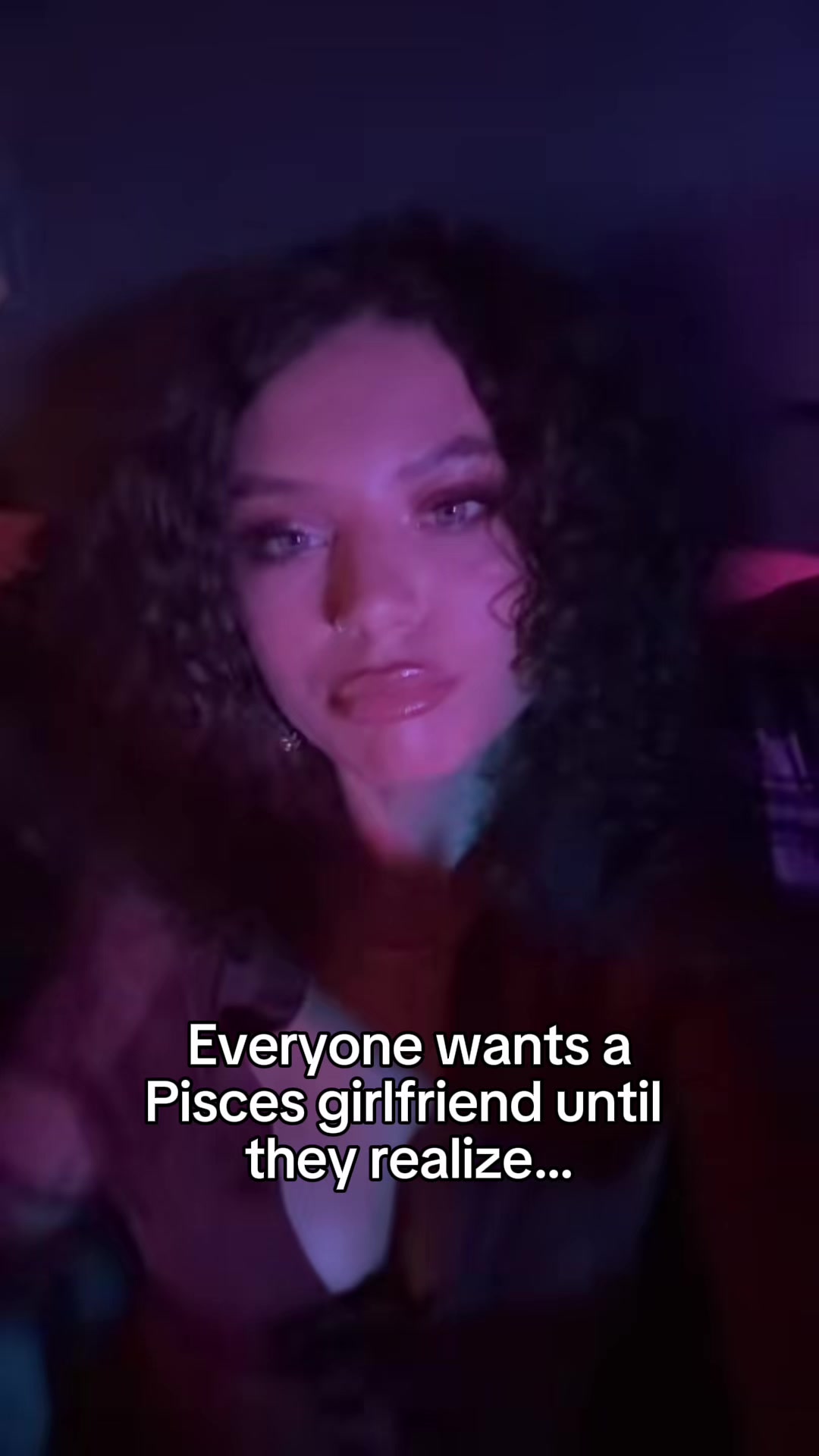 @thecurlycreole