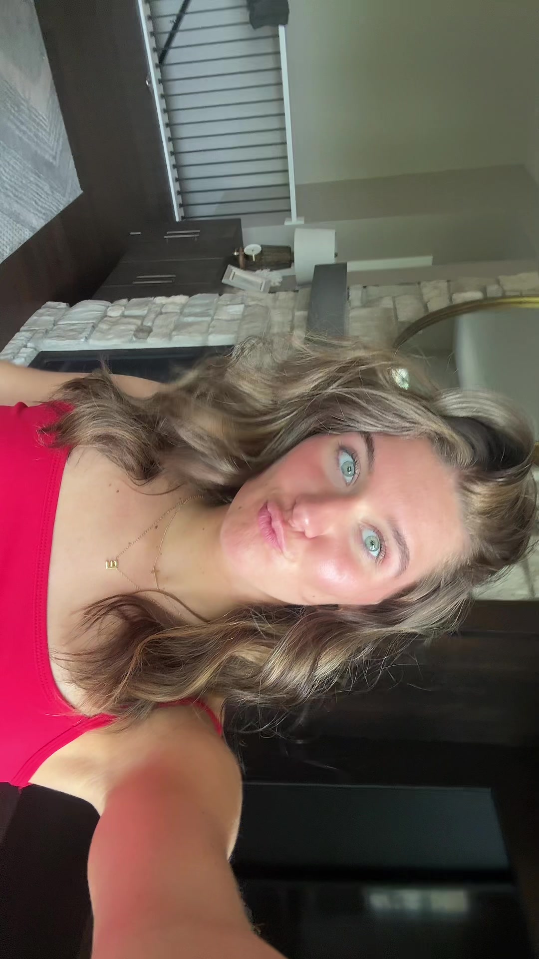@ella