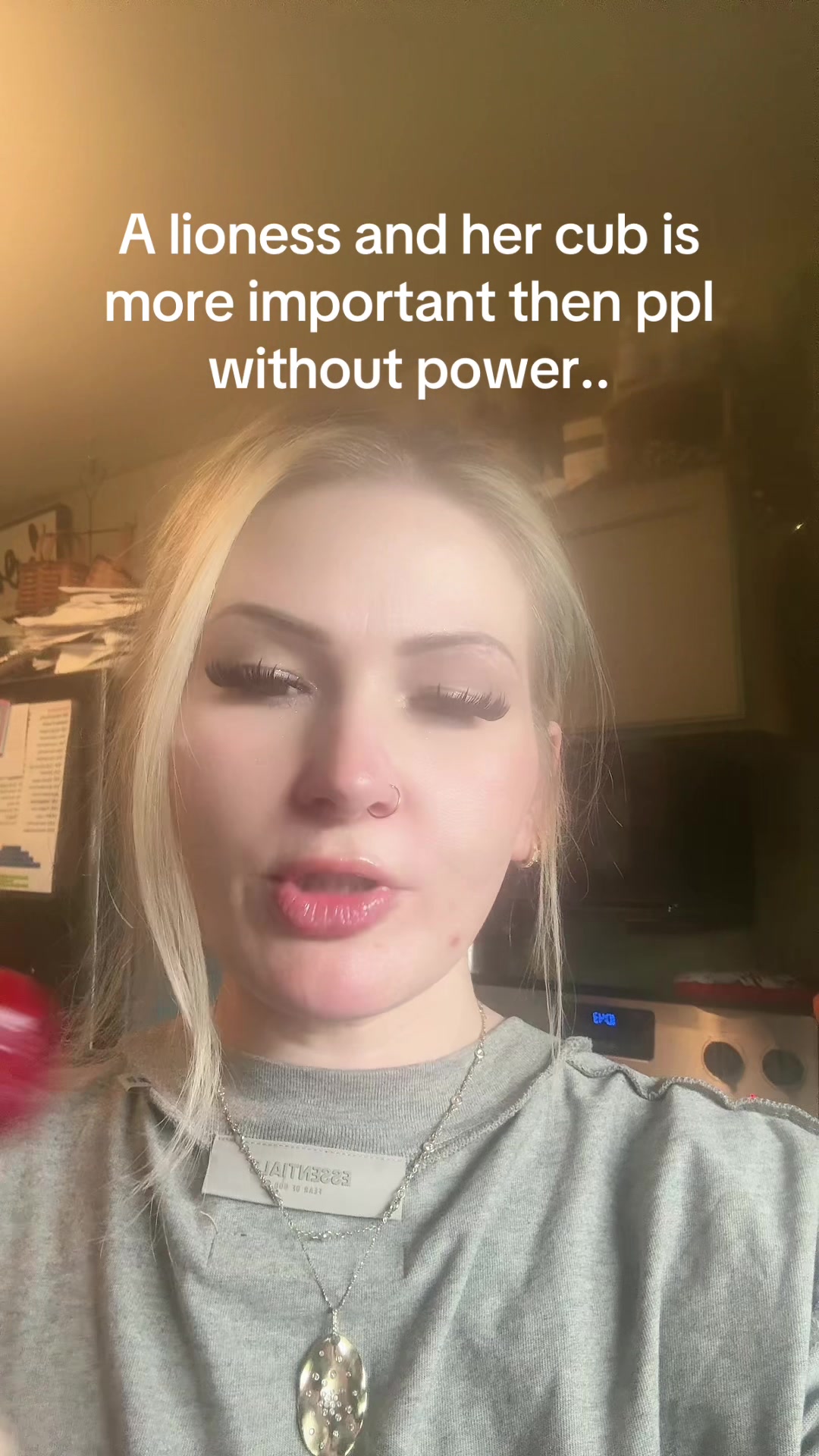 @jacquelenesopinions