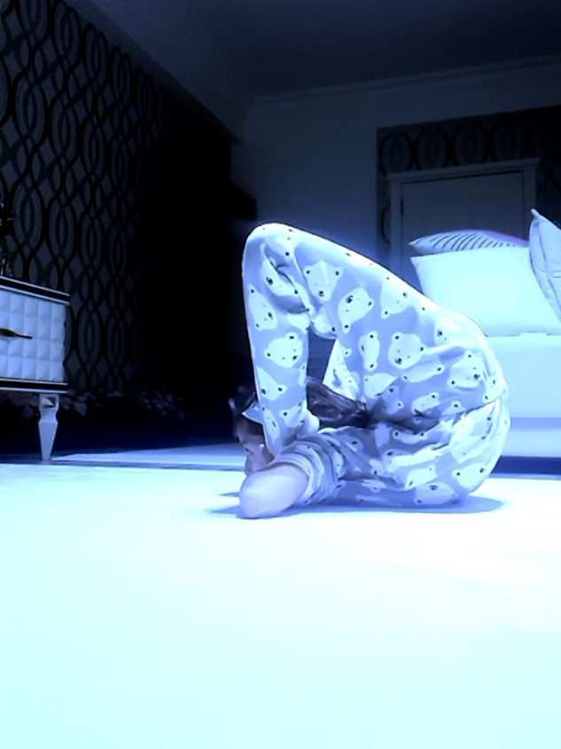 @almiraa_🤸🏻&zwj;♀️