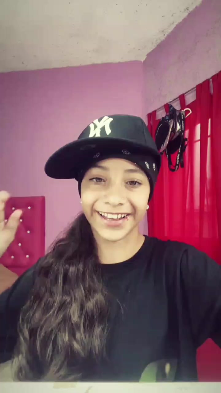 @𝑧𝑜𝑒★