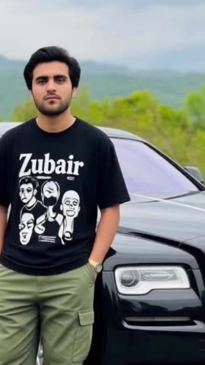 @Zubair pathan🤬