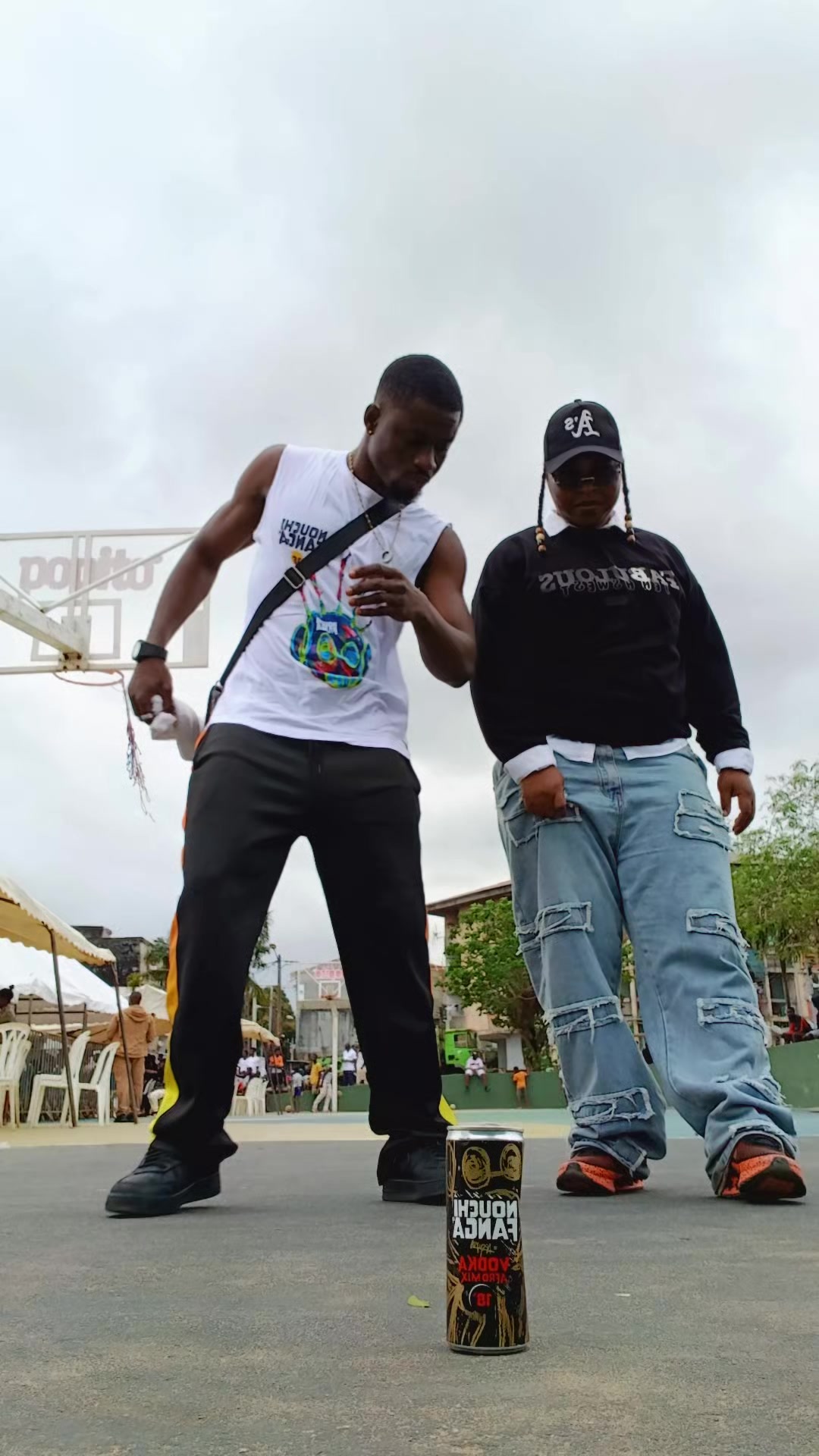 @KALAKI LE TCHÉ
