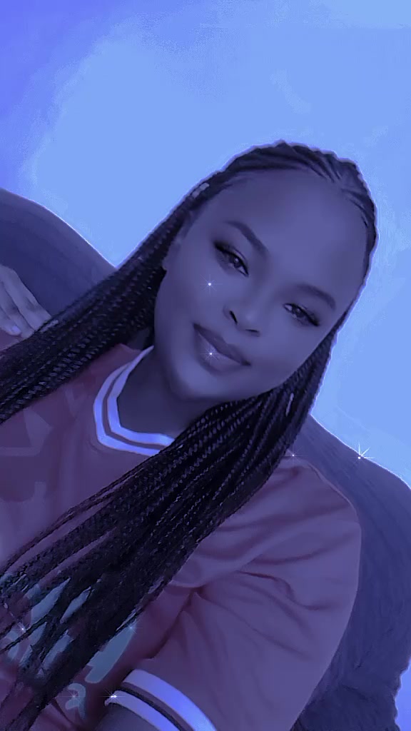 @Zawadi_Tha_Gal 👑