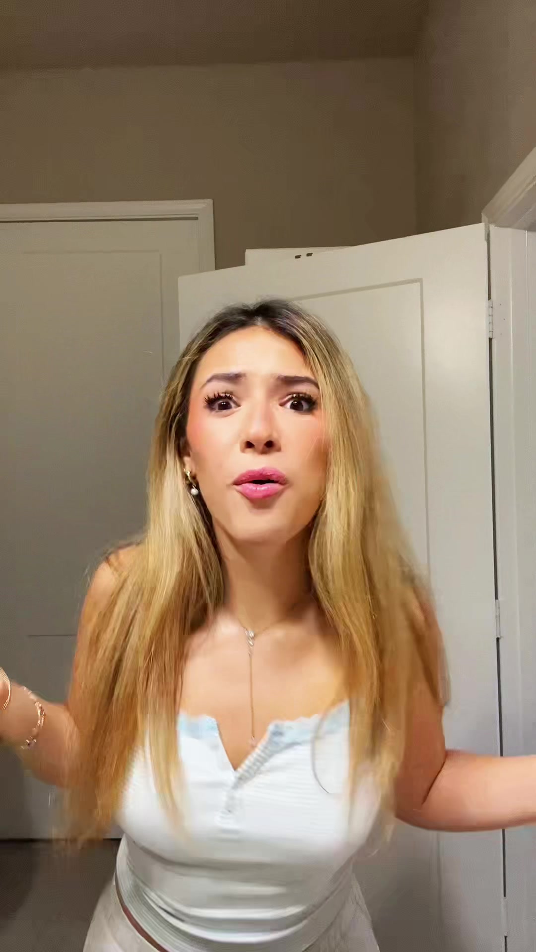 @Lala Lupcy