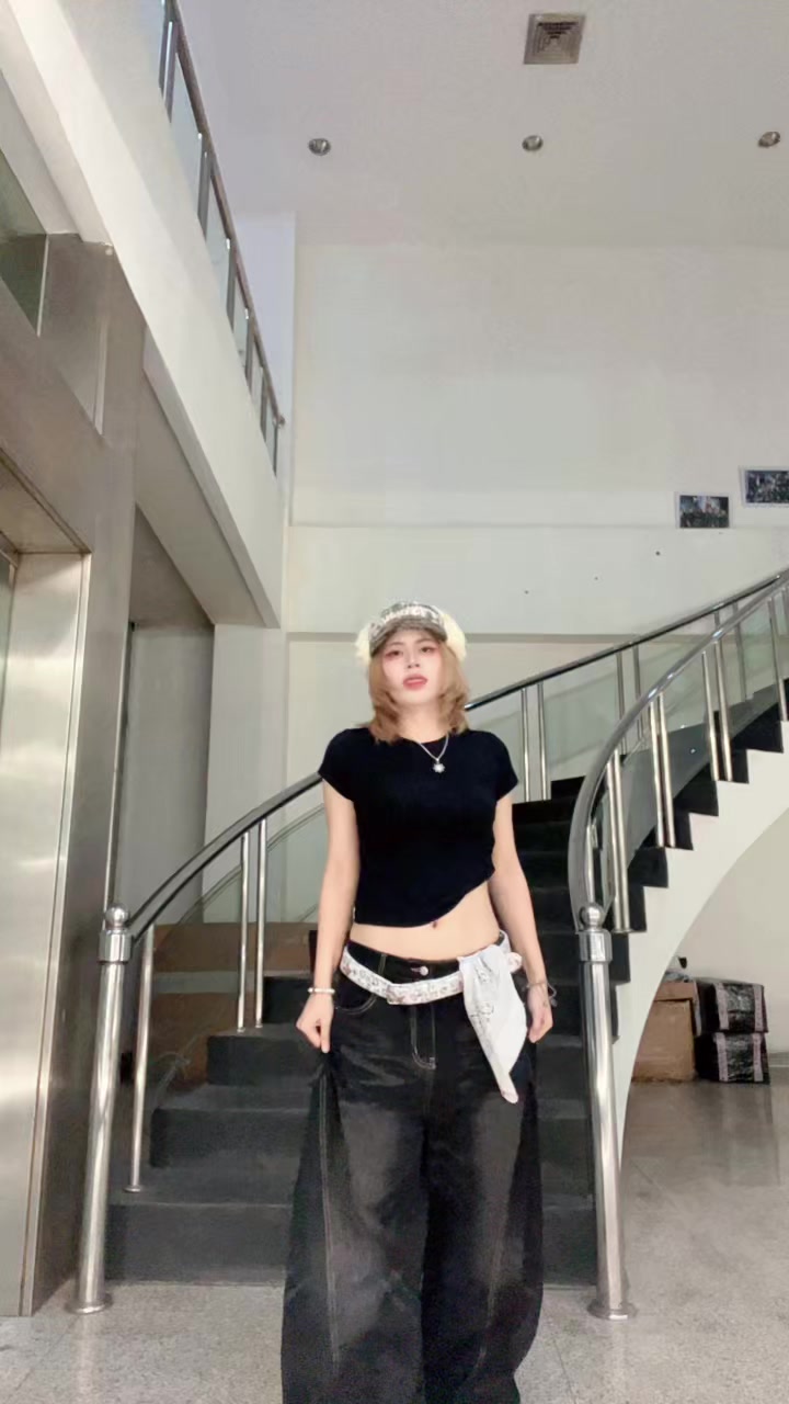 @cherilmoon