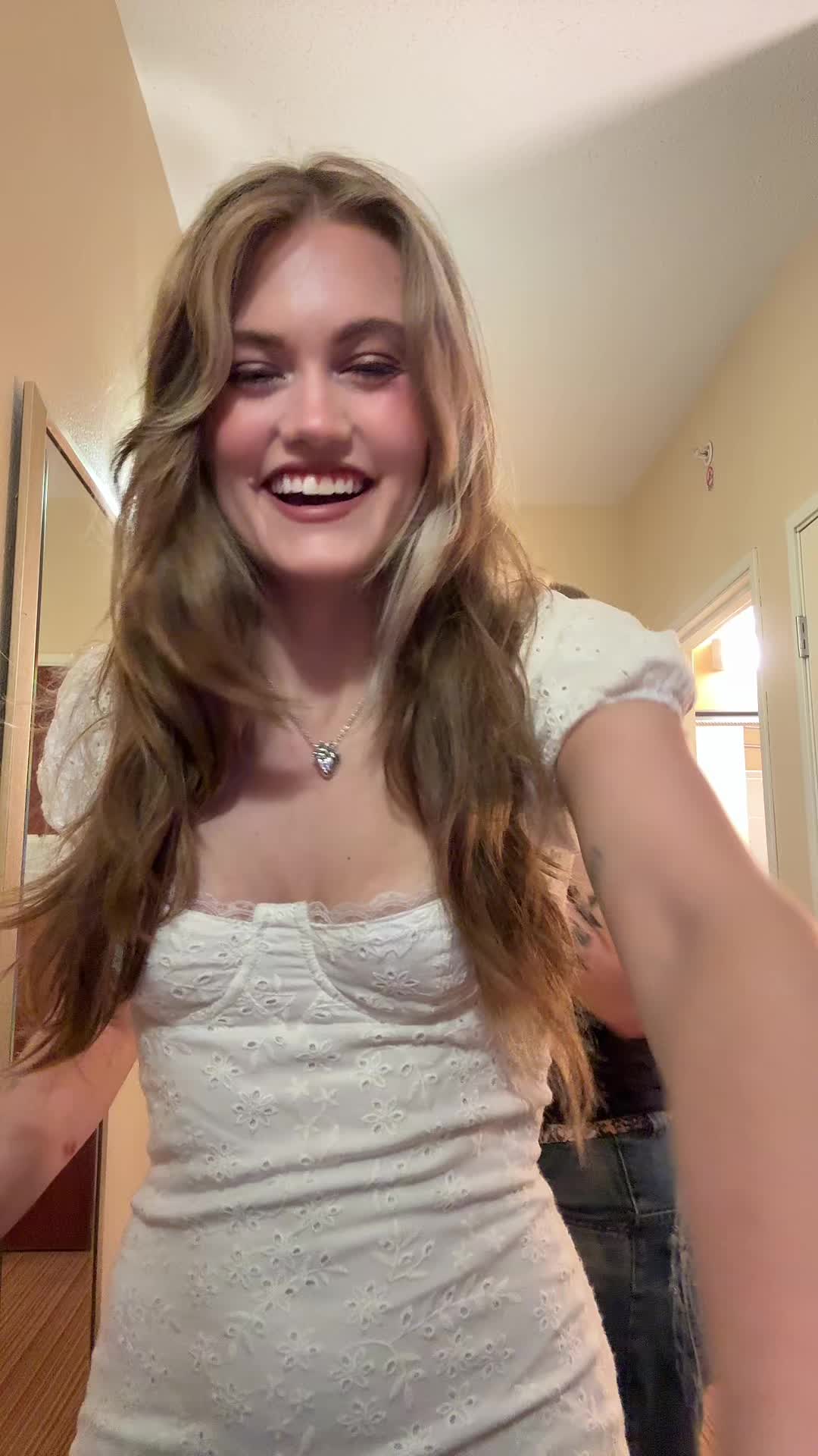 @mattie 🪰🫀⚰️💒🧸