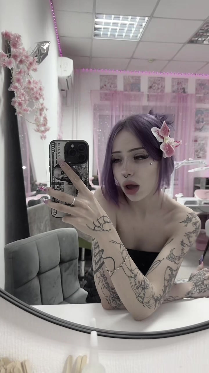 @exumi
