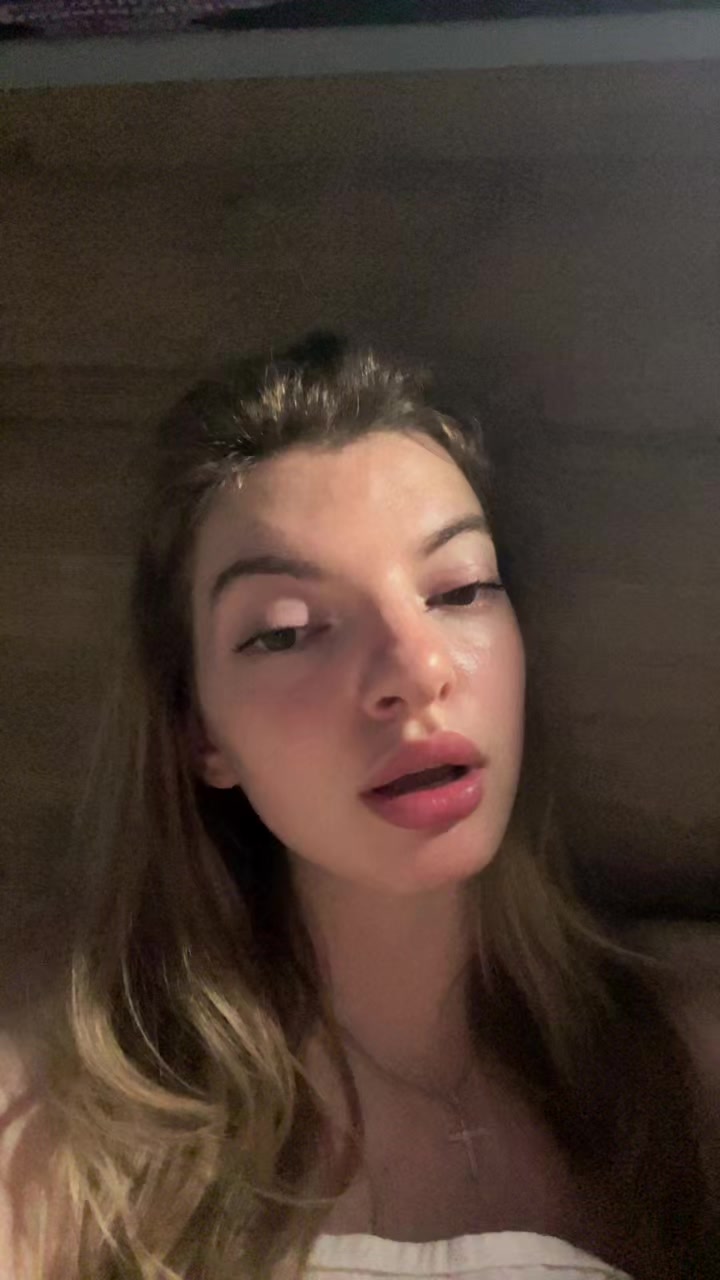 @nikaa