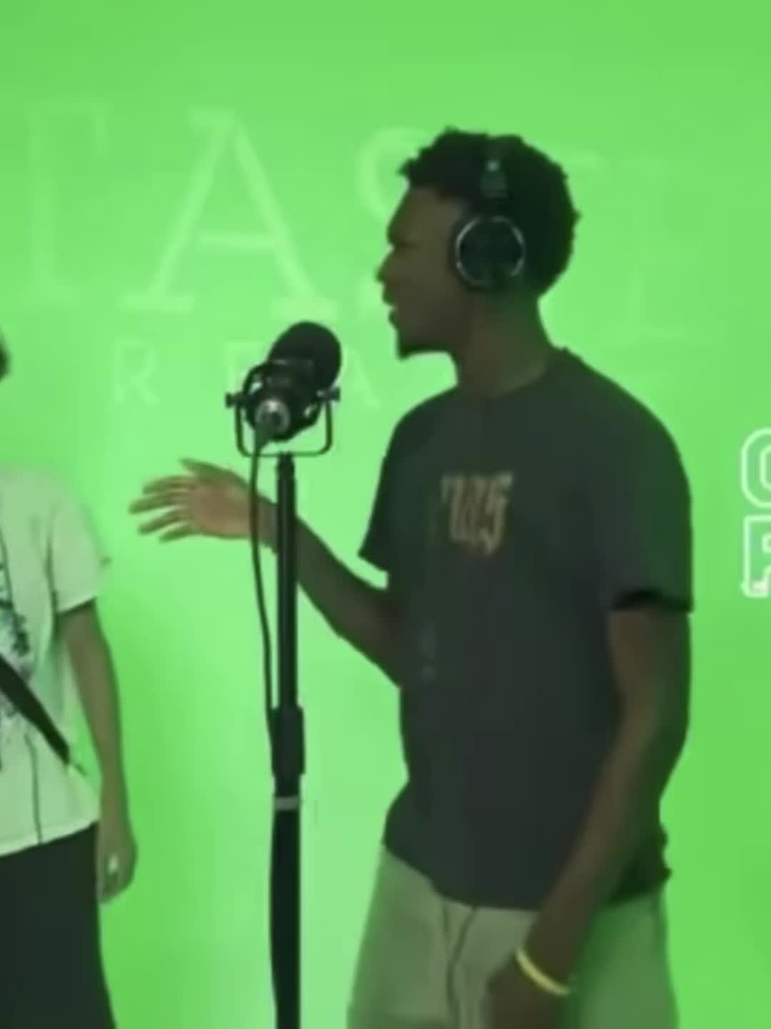 @𝓜𝓲𝓵𝓮𝓼🩸