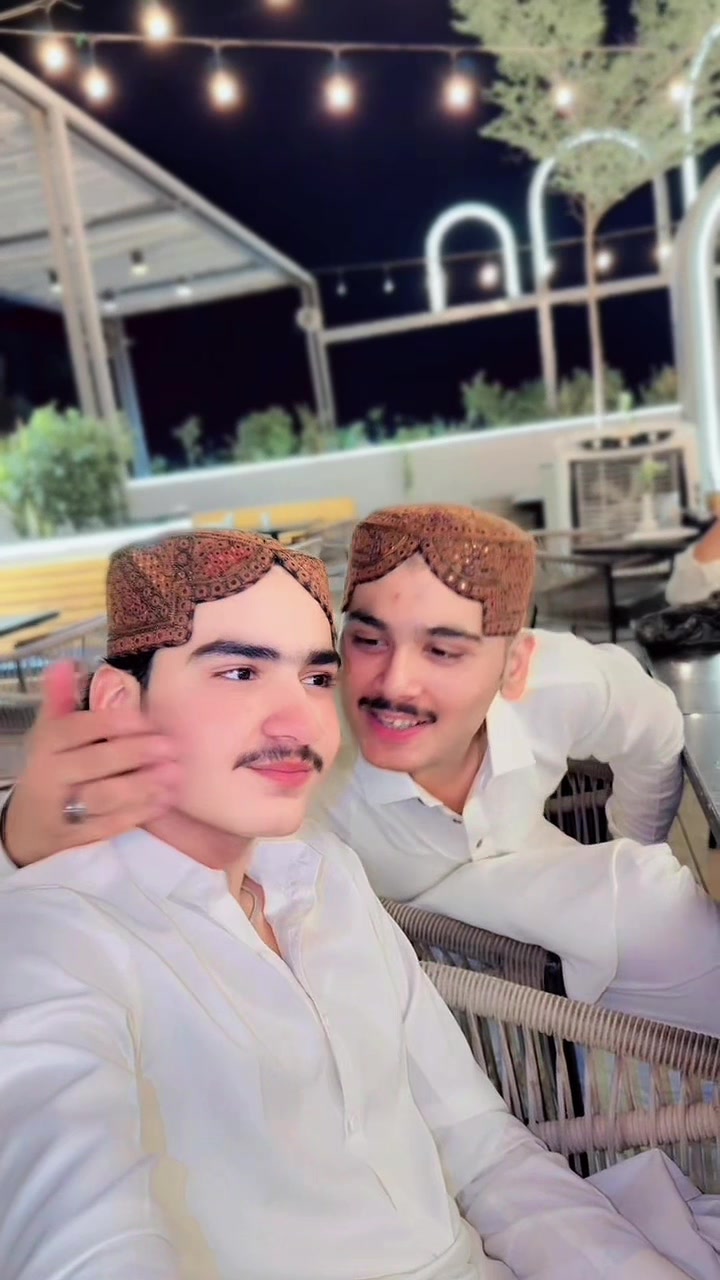 @Anas Arain 👑