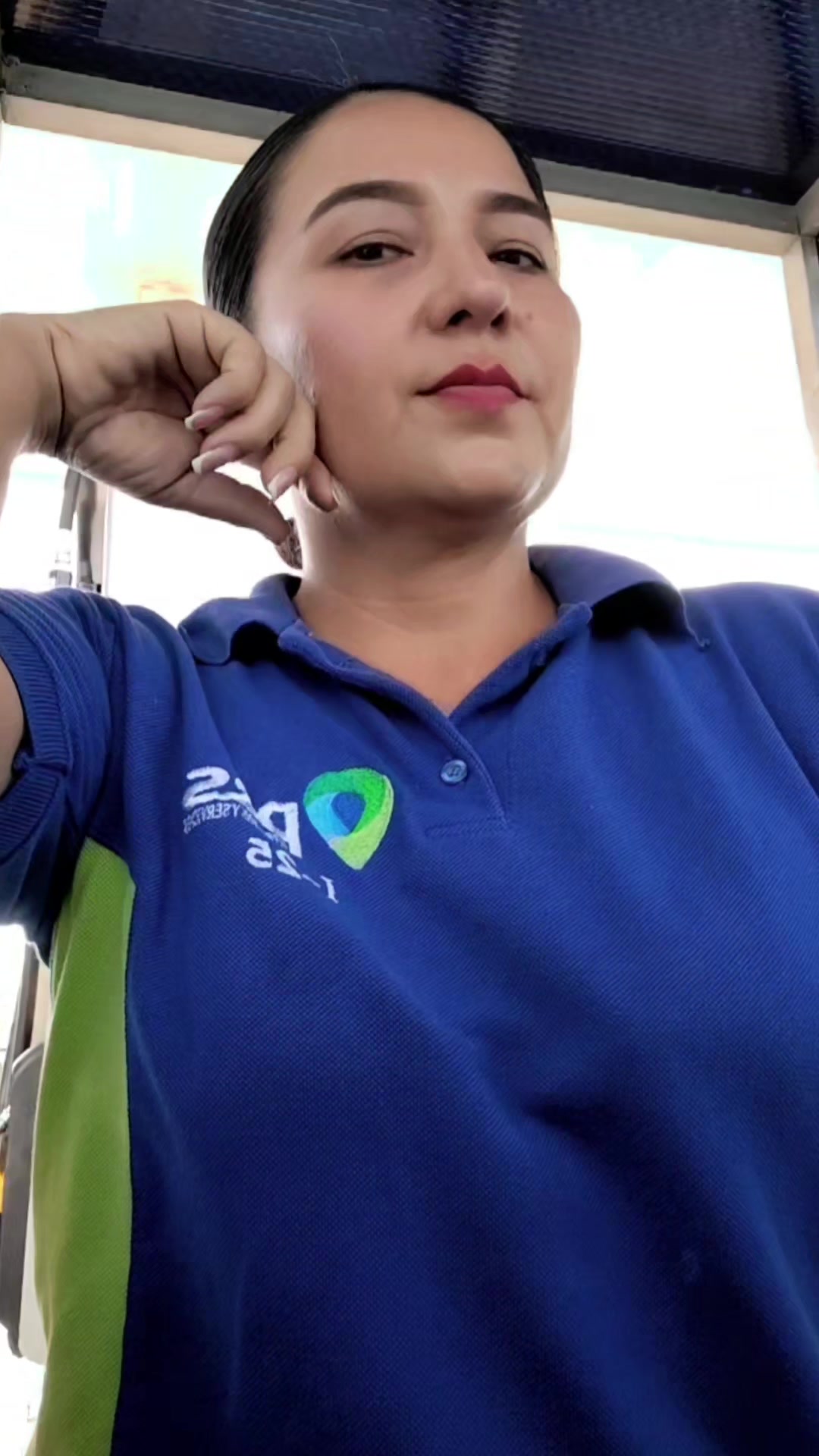 @"Pequeña" Lu"