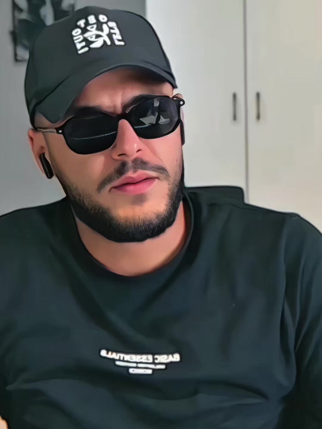 @𝗬𝗼𝘀𝗿𝗶_المصمم