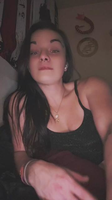 @BIGGGGFROGGG_POS 🖤🖕