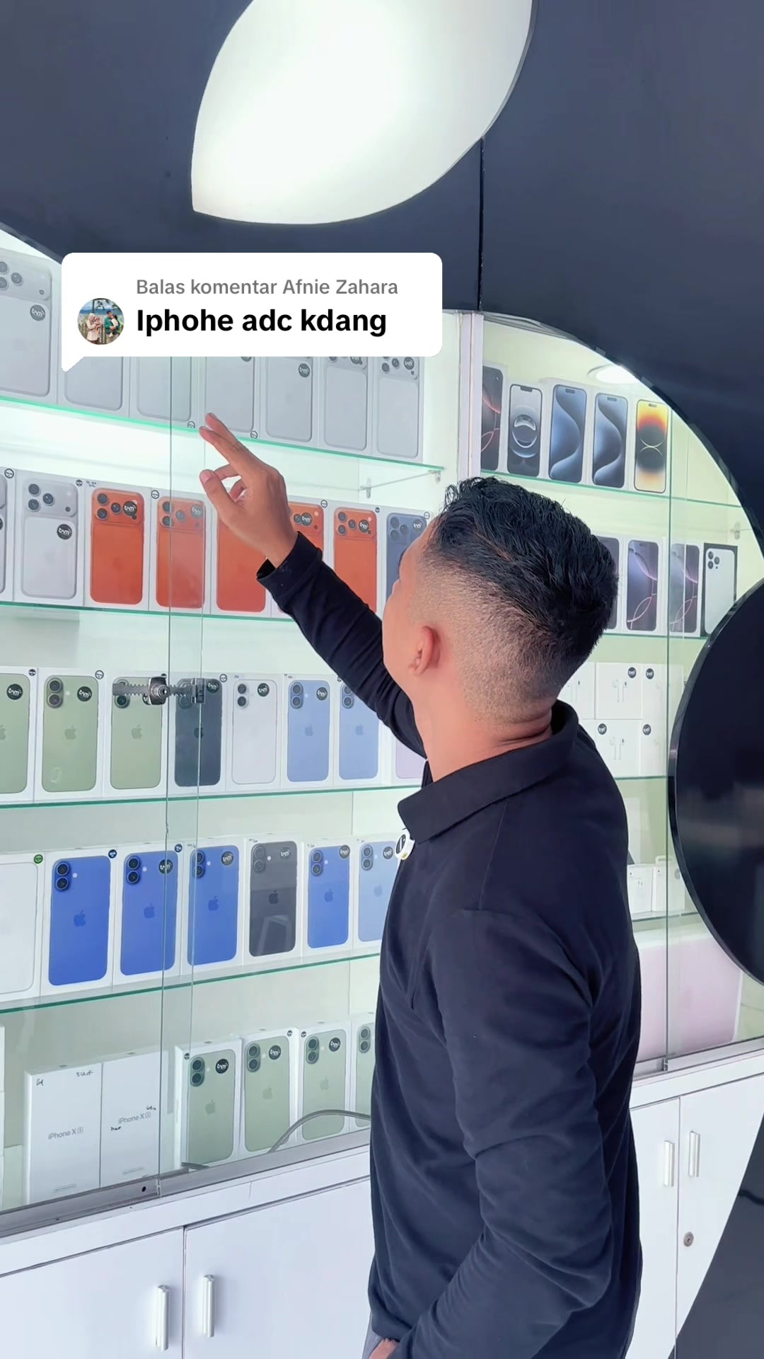 @EOS IPHONE STORE