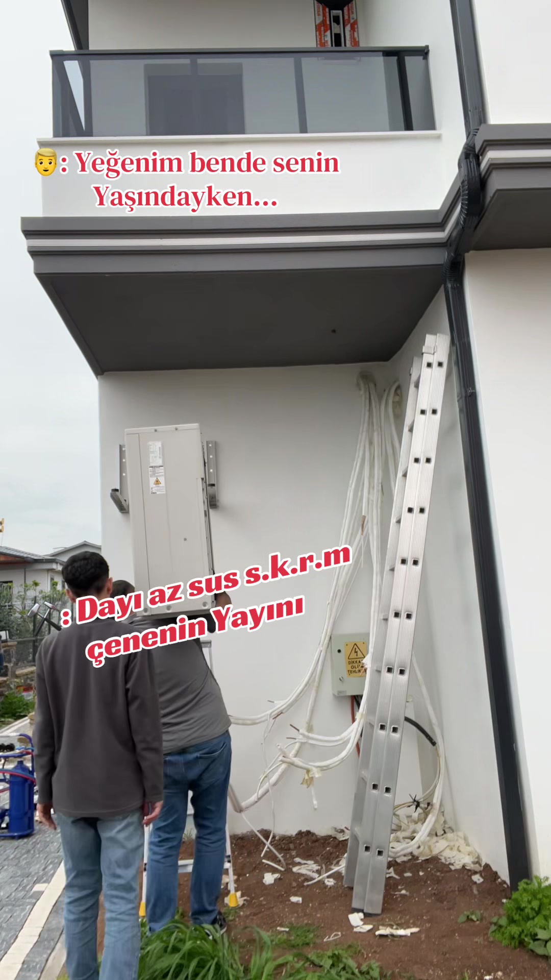 @Emre Akgün