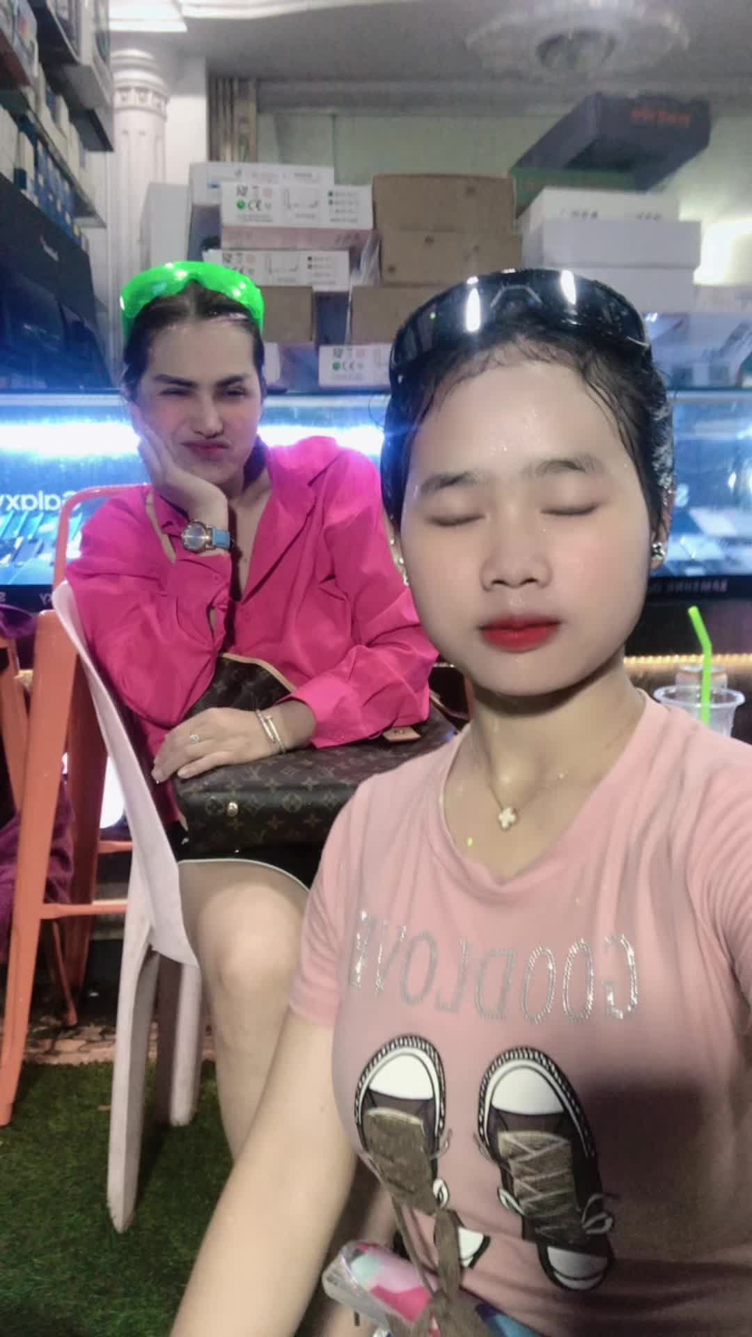 @Srey Ta