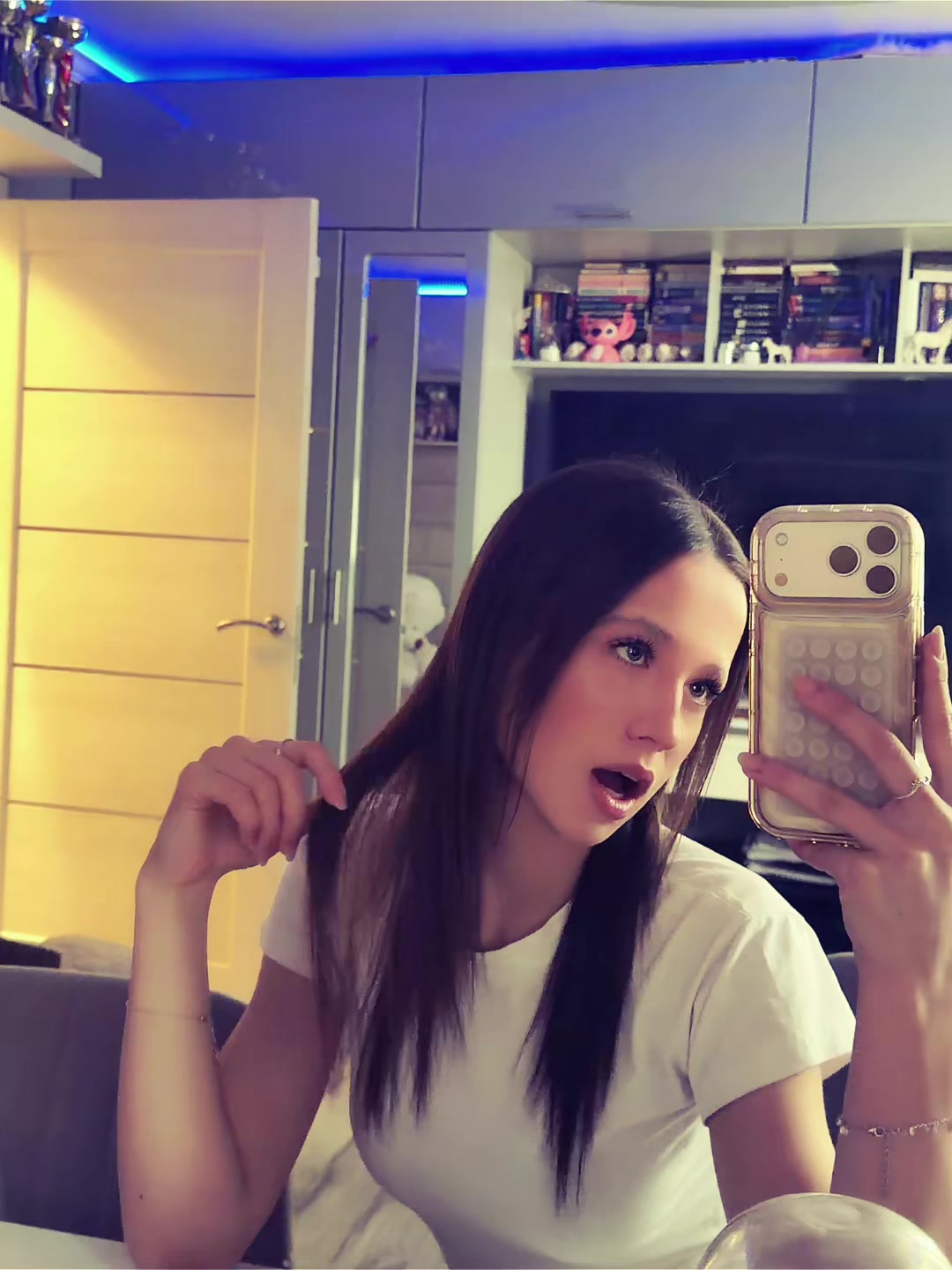 @mari