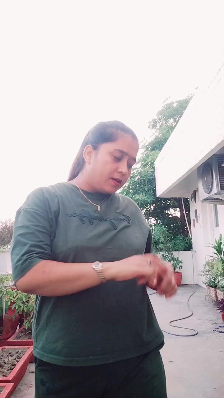 @radhika