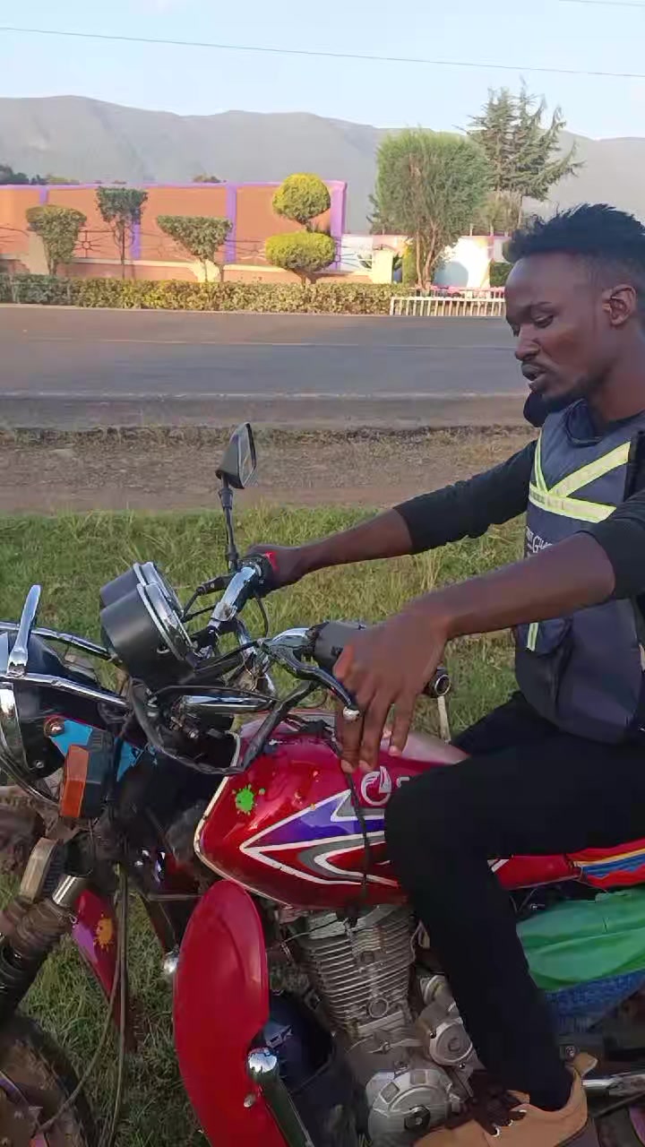 @smartii "mwaura"