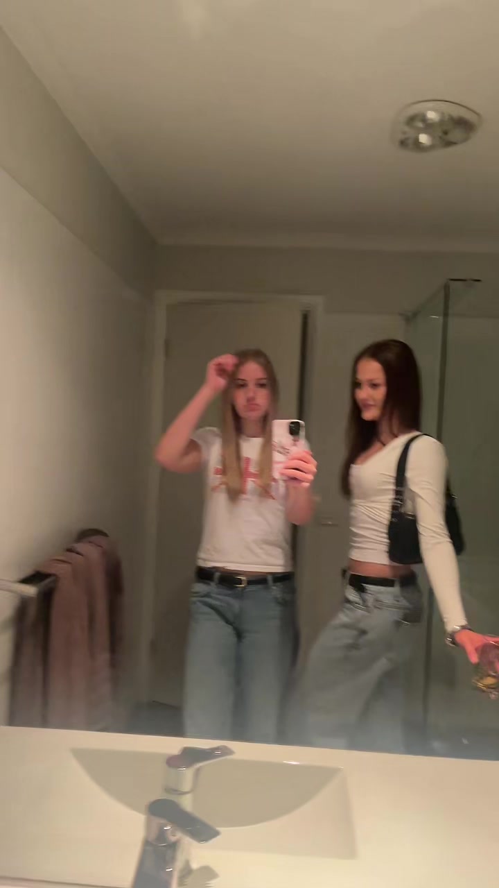 @anna kirk
