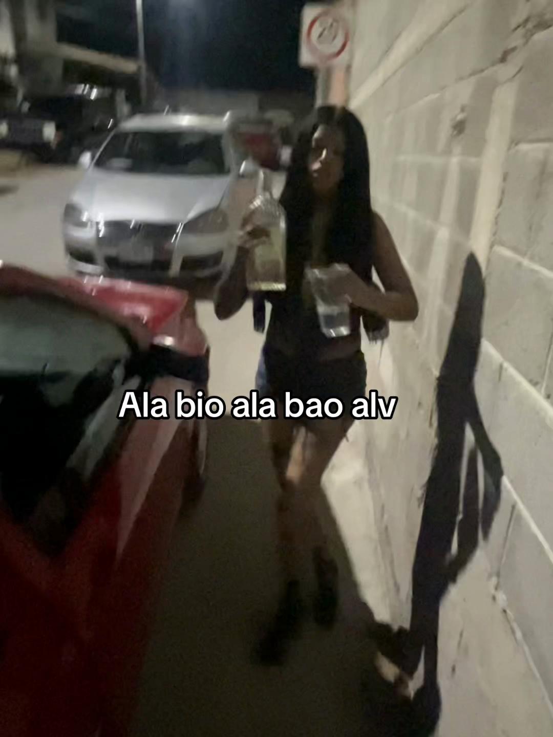@Roxana🍒