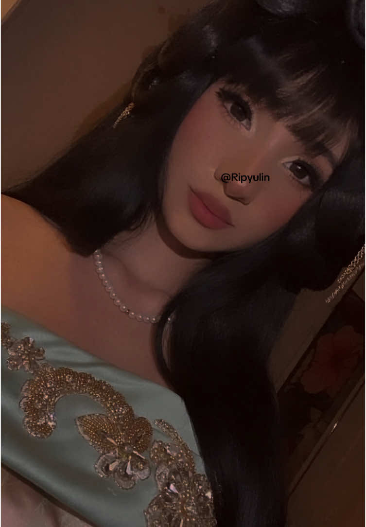 @⠀⠀⠀⠀⠀⠀
