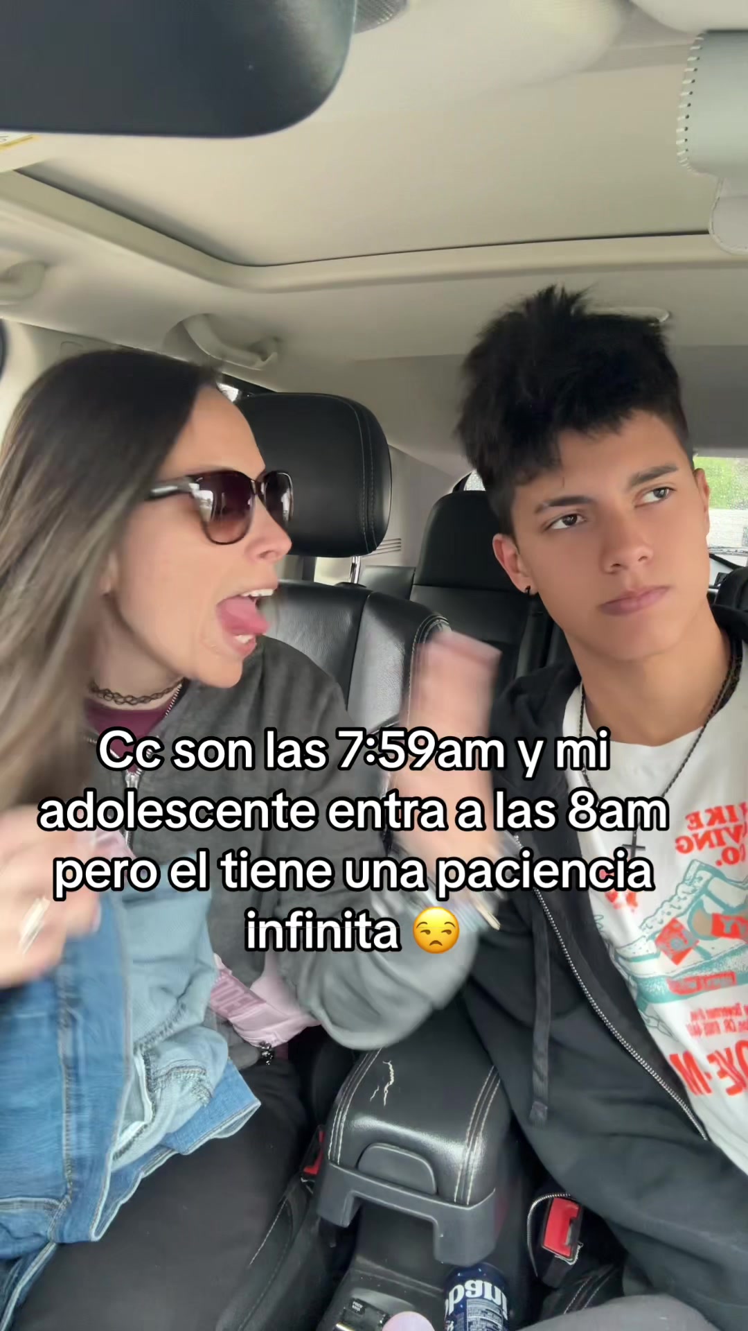 @Mama Latina Moderna