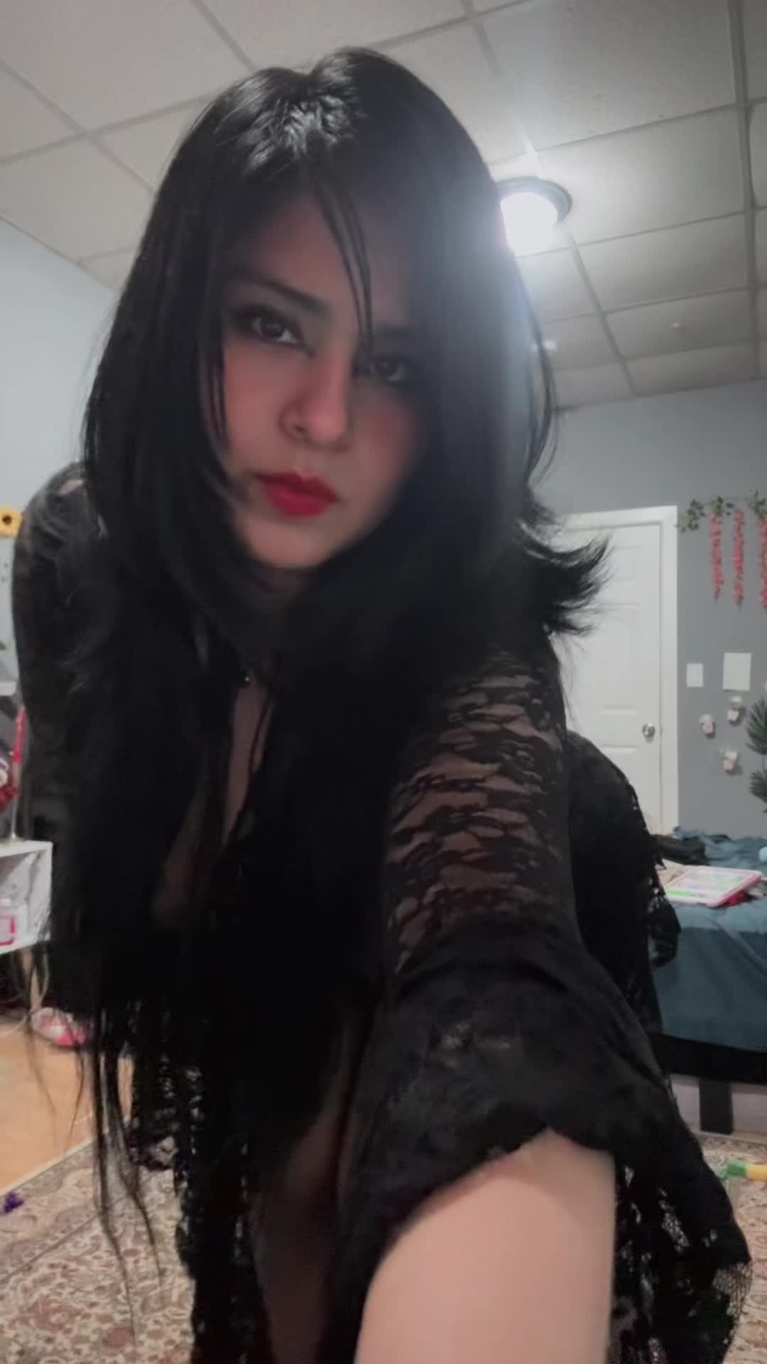 @Linda Bella