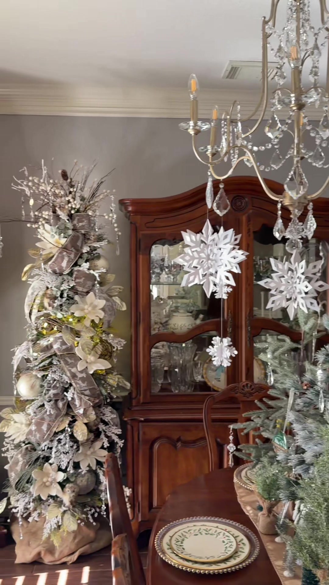 @Wayne Interiors