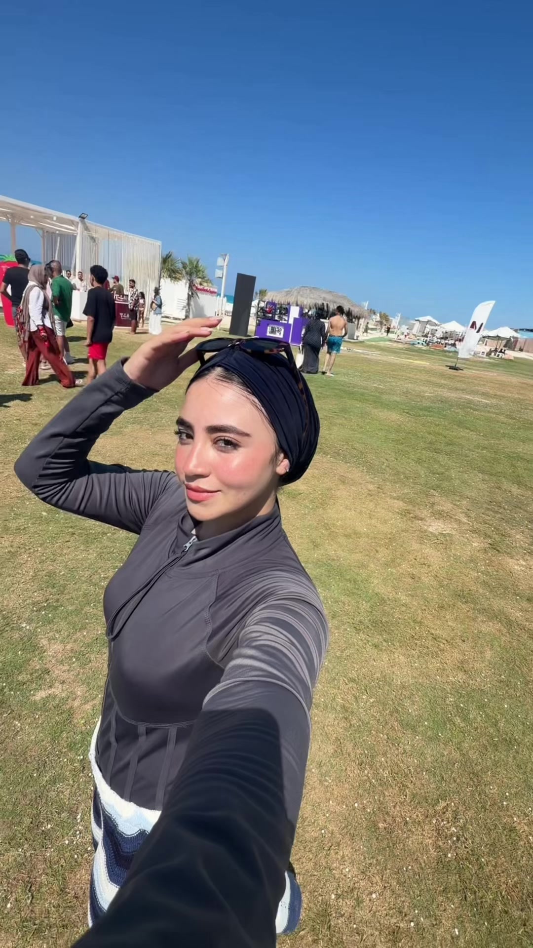 @LOZAA