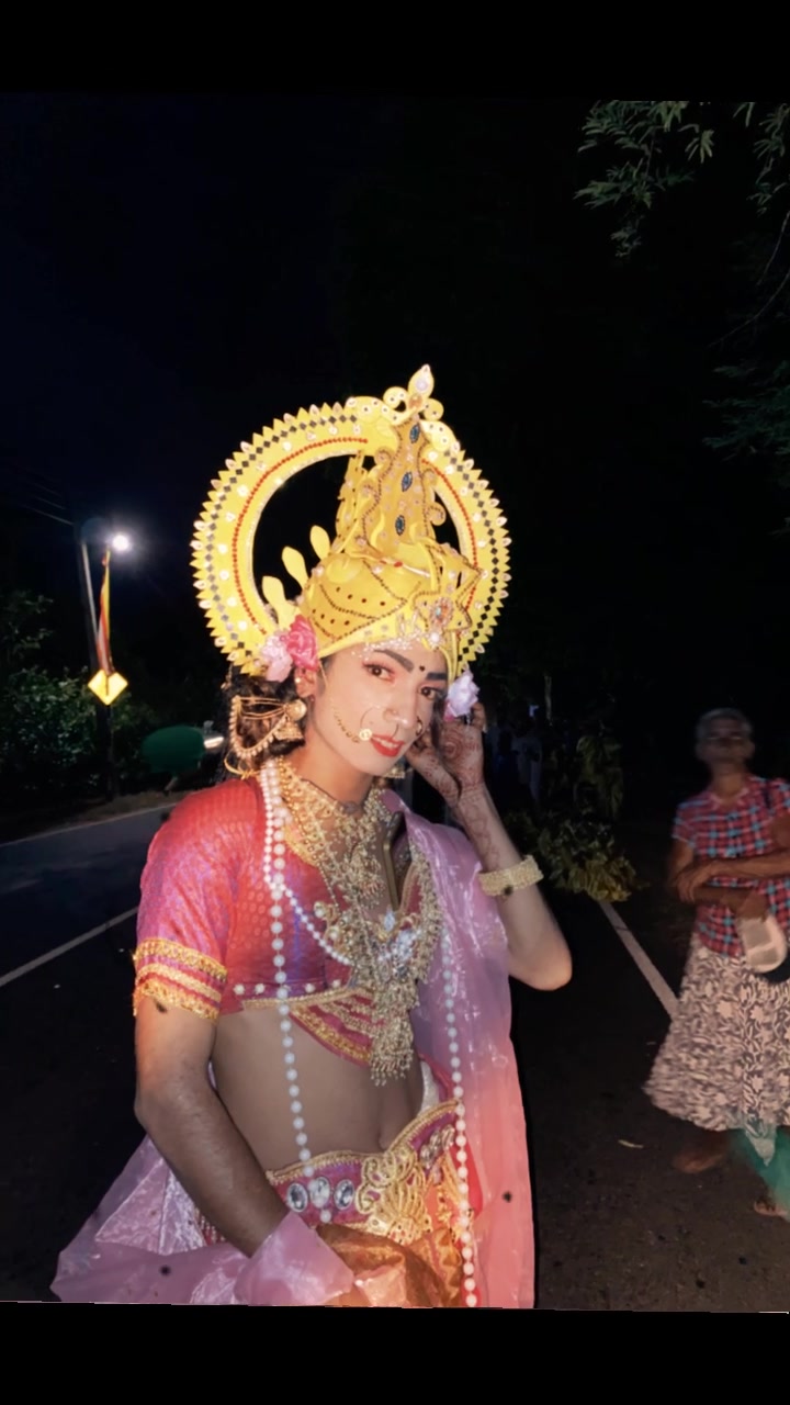 @සුදු බේබි 😈 ( ශේශා 🐍)😁