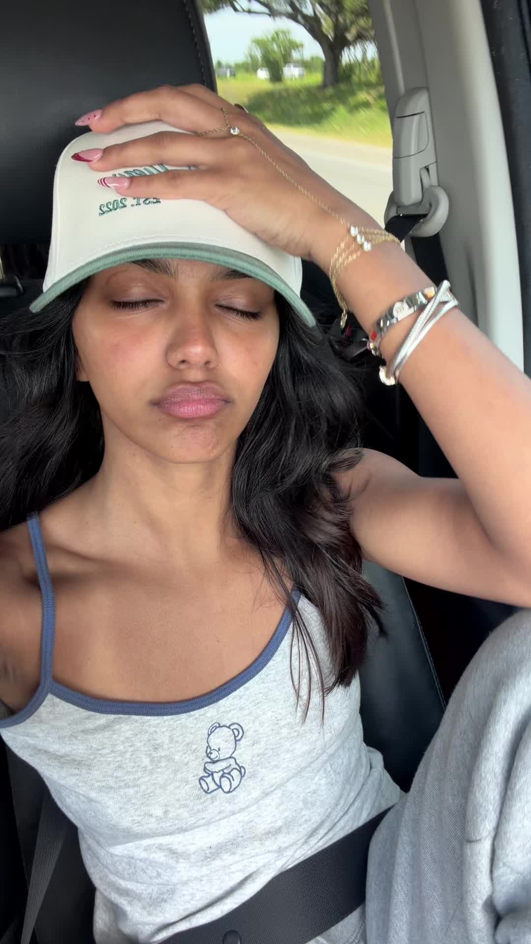 @yourmommasboothang