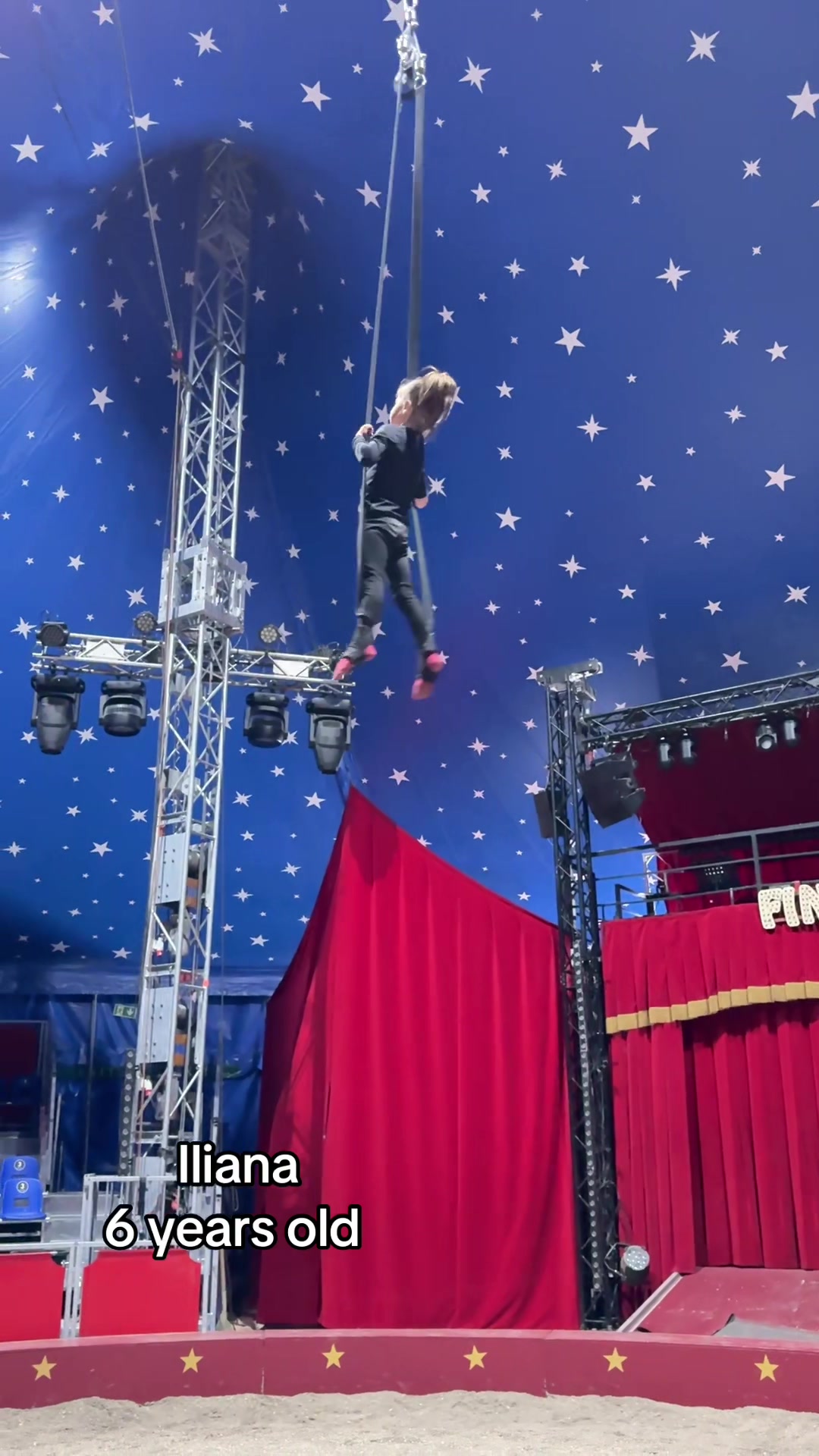 @wow_family_circus