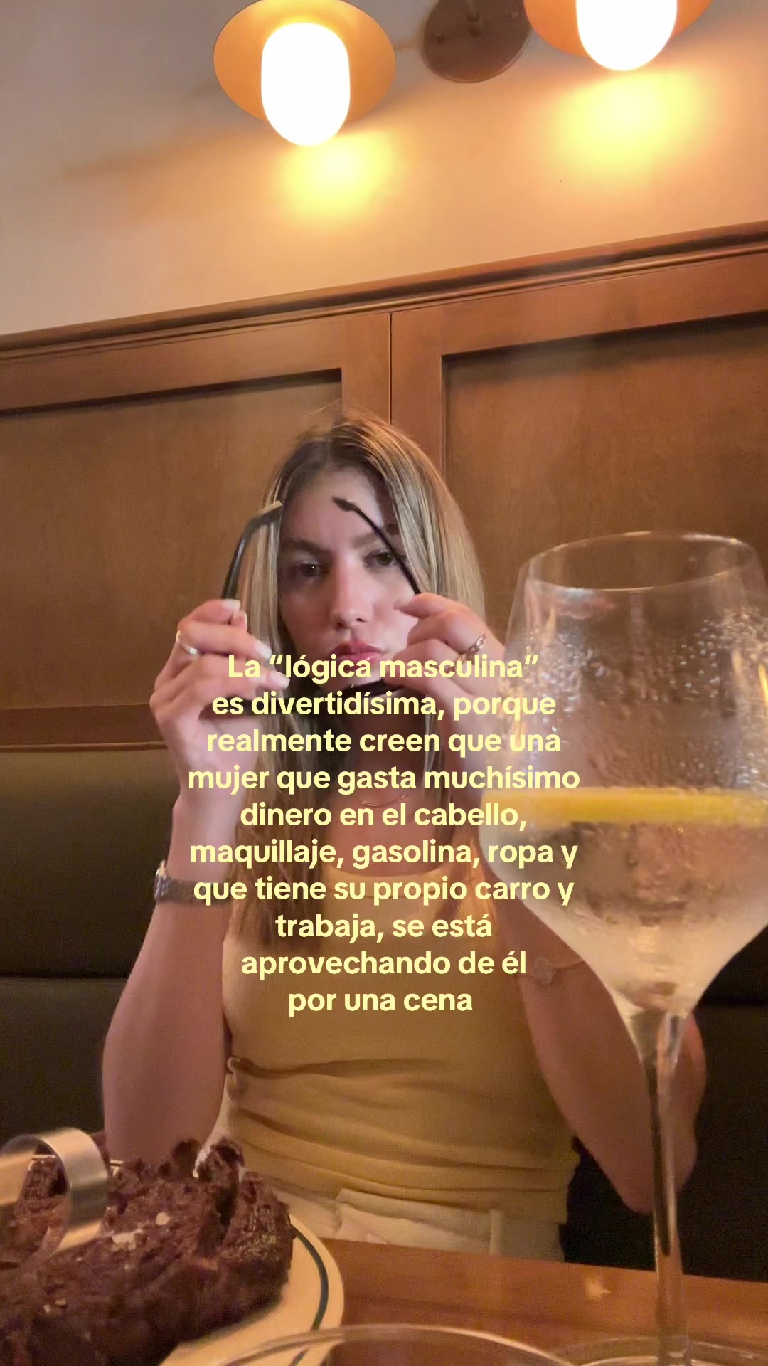 @Danielagallardom