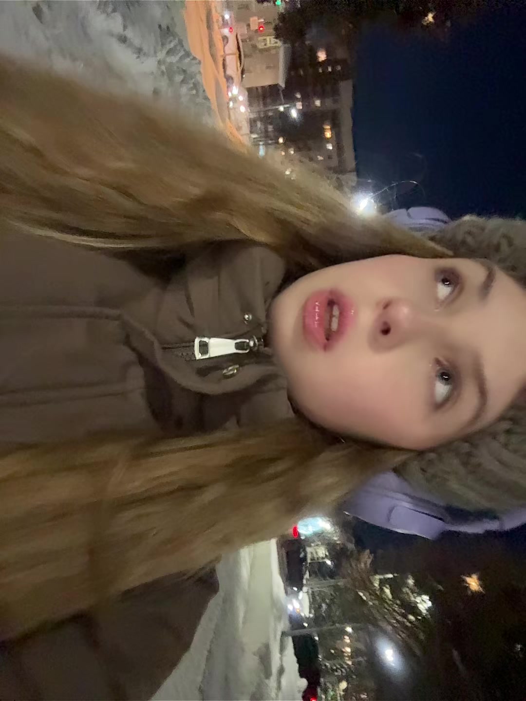 @манька