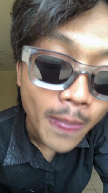 @Inisial F 👾