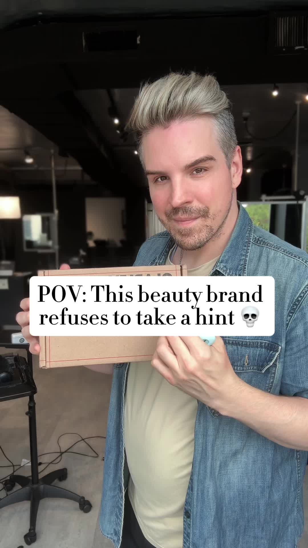 @Philip_Stylist | Haircut