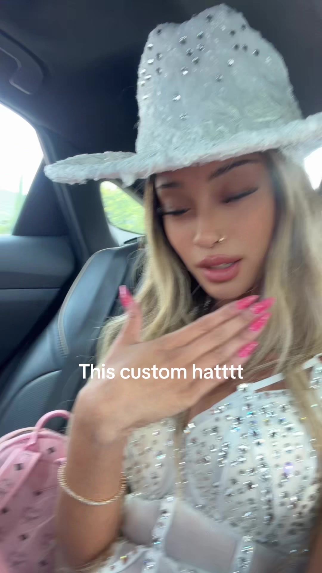 @THE BIGGEST SHARK🦈🎸MILAHROSE